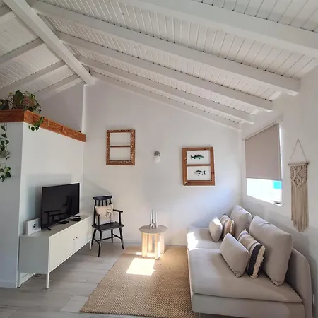 Alba - Casa Aurea Feriehus *