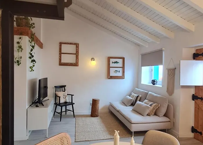 Alba - Casa Aurea 別荘 オデセイシェ