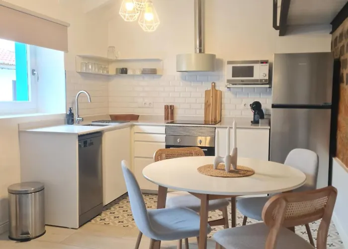 Alba - Casa Aurea 別荘 *