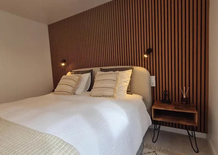 Alba - Casa Aurea 別荘 *